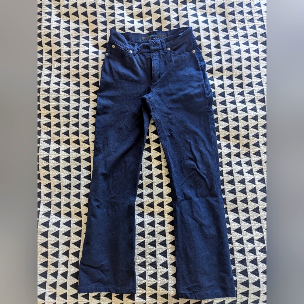 Escada Navy Blue Pants sz 34